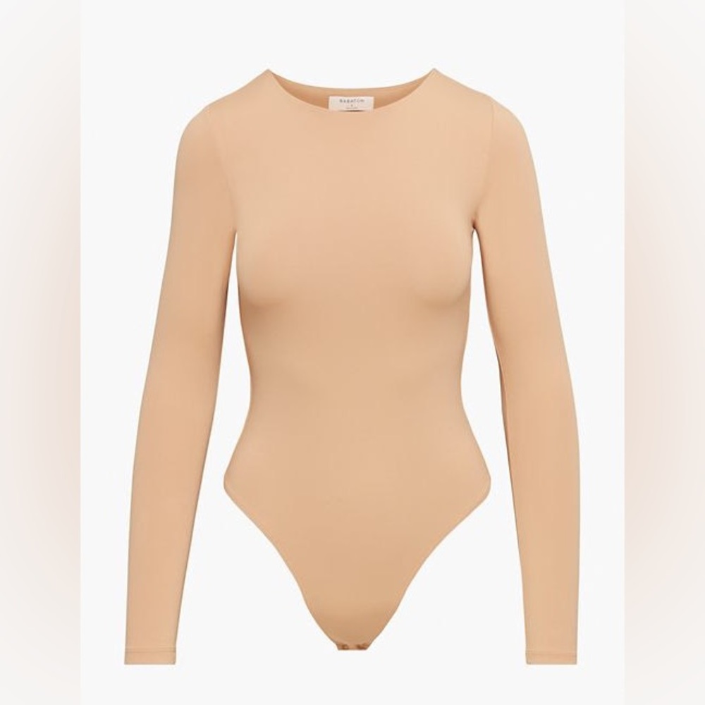 BRAND NWOT: Contour Crew Longsleeve Bodysuit